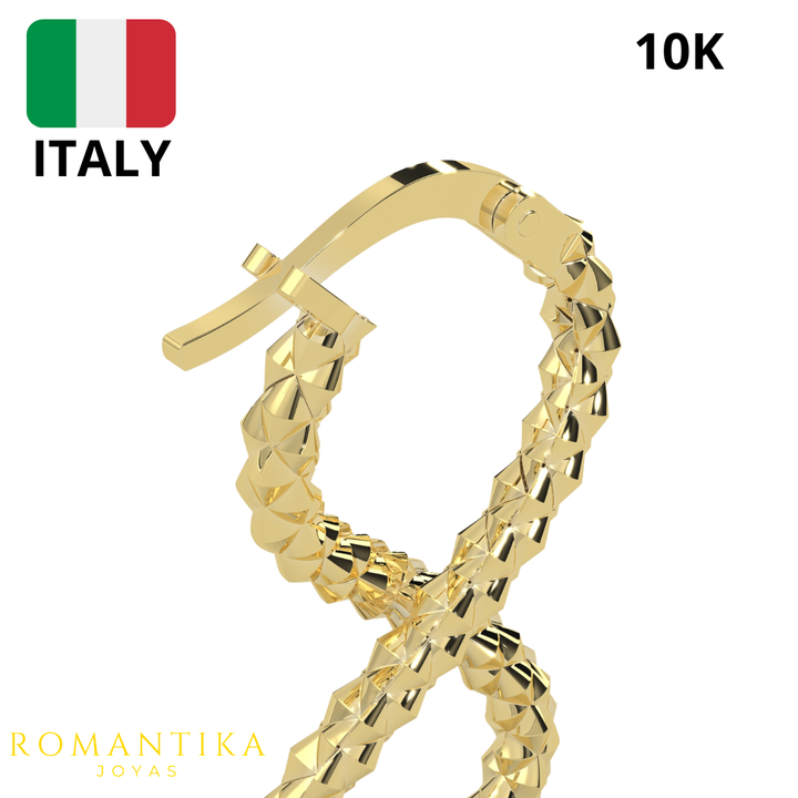Arete Infinito Facetado Super Brillante 10k
